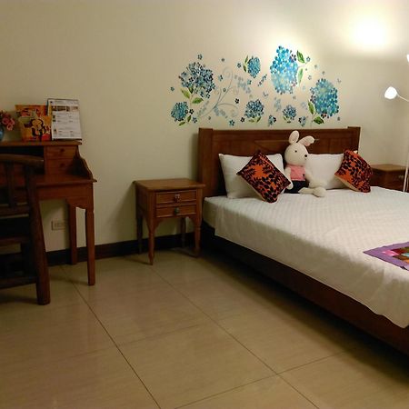 Tainan Yi Home Exterior photo