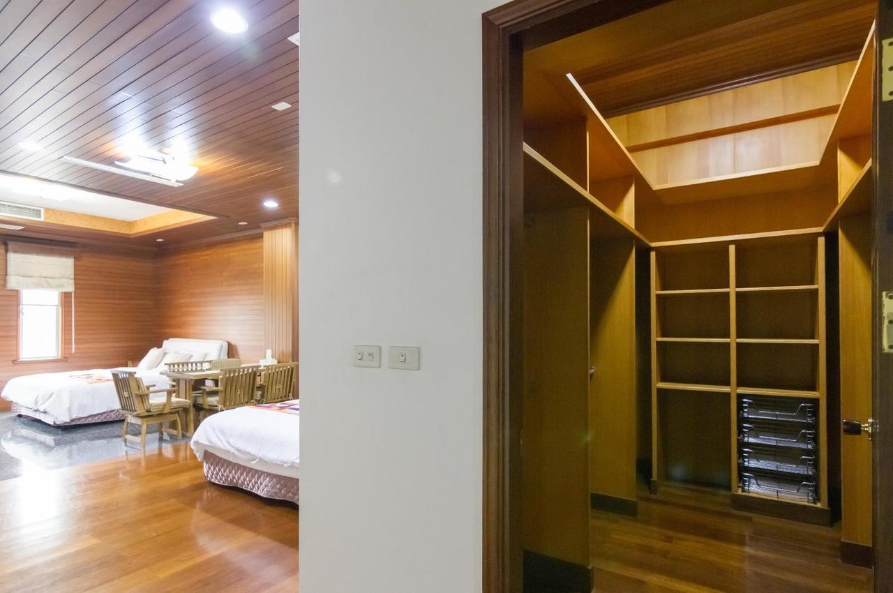 Tainan Yi Home Exterior photo