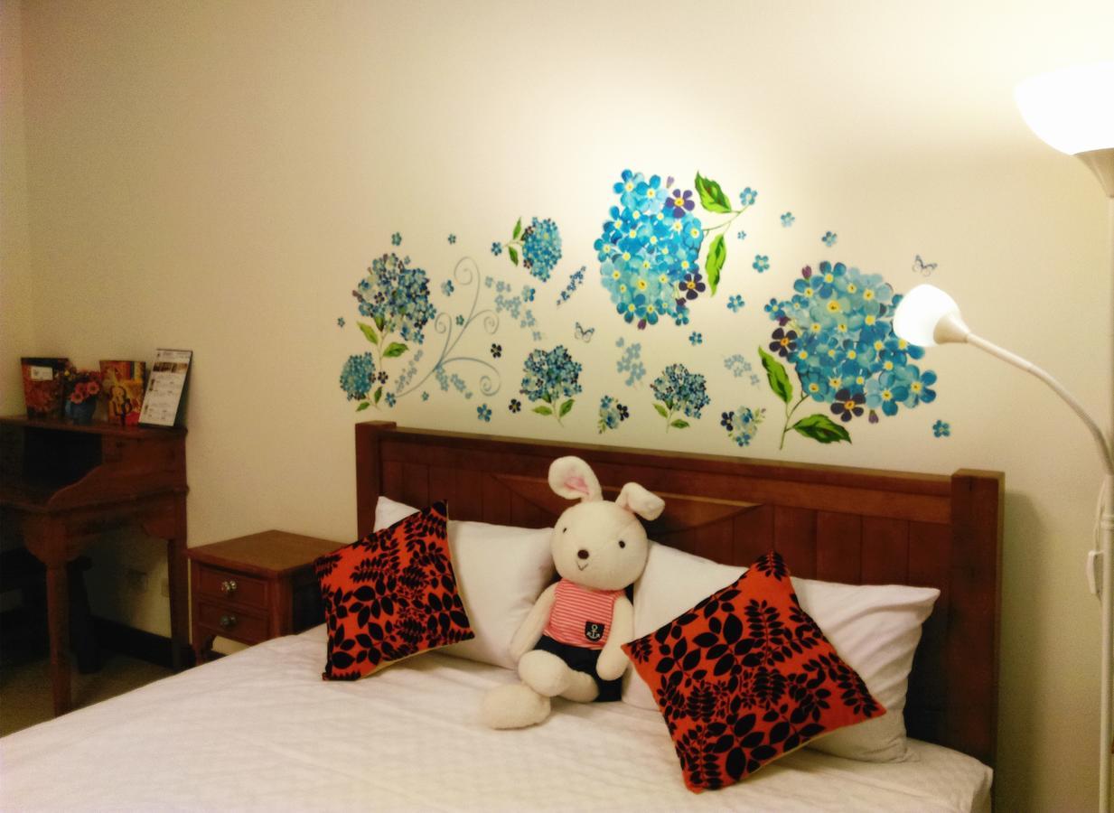 Tainan Yi Home Exterior photo