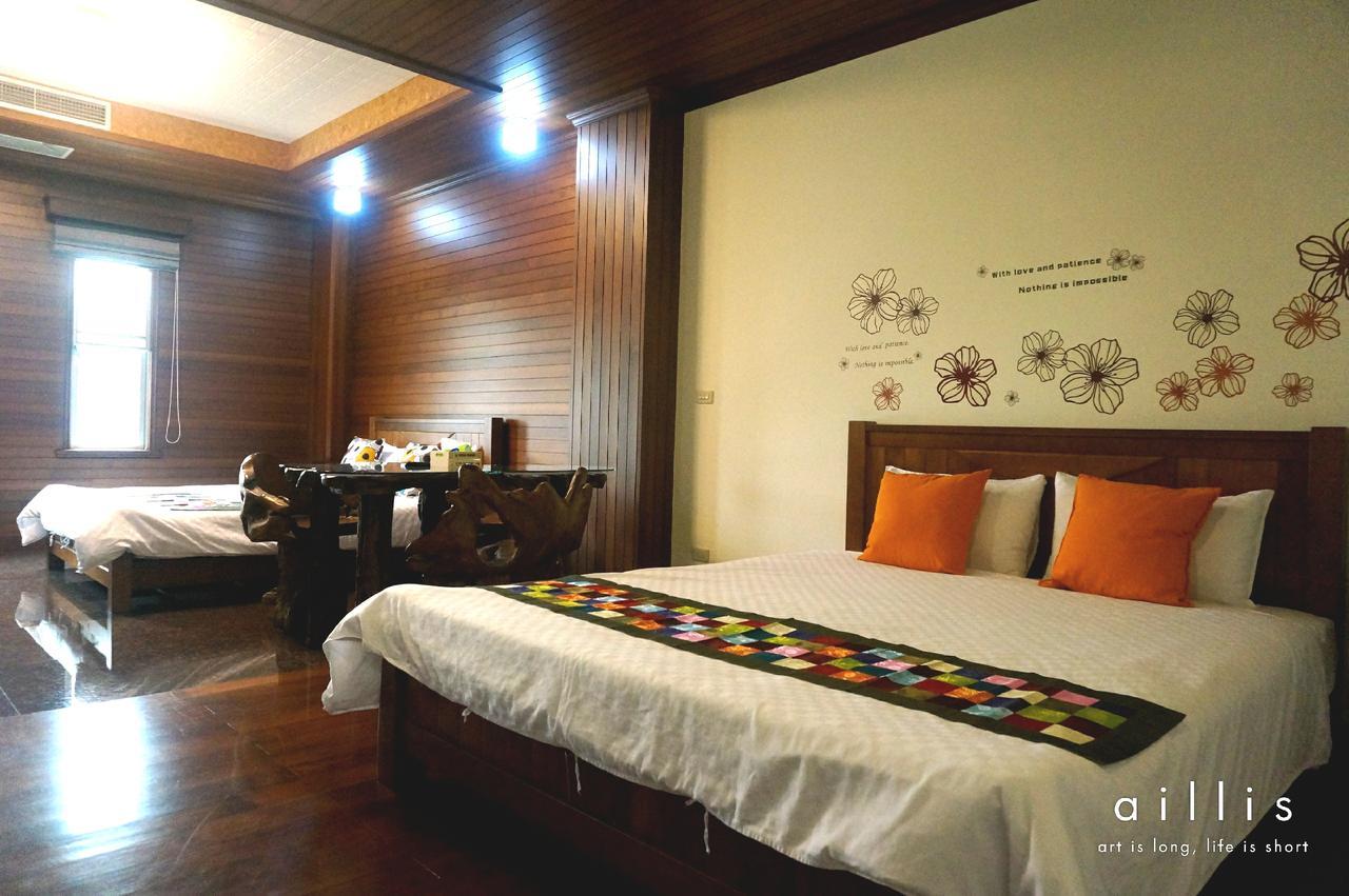 Tainan Yi Home Exterior photo